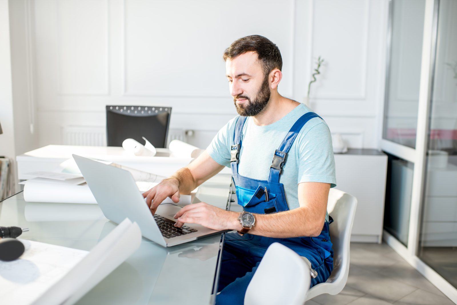 Chronomètre symbolisant le délai de réponse d'une entreprise de dépannage
